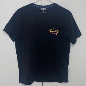 TOMMY JEANS T-SHIRT